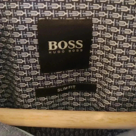 Mens Hugo Boss button up XXL - Picture 2 of 5